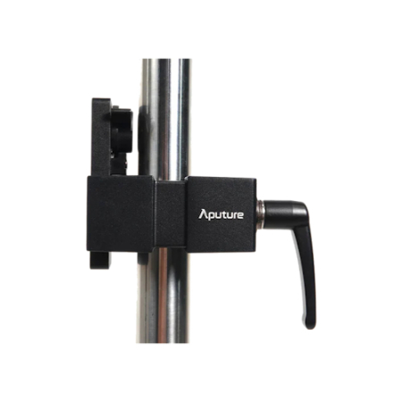 Aputure Quick Release Clamp - klamra / zacisk / uchwyt do lamp Storm i Nova (2-5cm) - przykład użycia