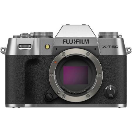 FUJIFILM X-T50 + XC15-45MM - zestaw, aparat bezlusterkowy 40.2Mpx, APS-C + obiektyw 15-45mm, F3.5-5.6 (srebrny) - przód