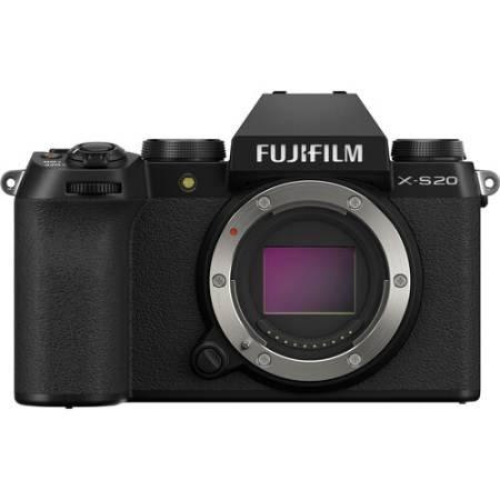 FUJIFILM X-S20 + XC15-45MM - zestaw, aparat bezlusterkowy 26.1Mpx, APS-C + obiektyw 15-45mm, F3.5-5.6 (czarny) - przód