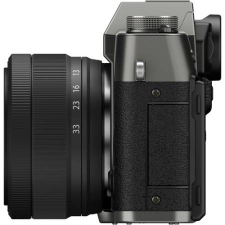 FUJIFILM X-T30 III + XC13-33MM - zestaw, aparat bezlusterkowy 26.1Mpx, APS-C + obiektyw 13-33mm, F3.5-6.3 (czarno-srebrny) - bok