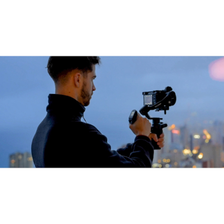 FeiyuTech Scorp mini 3 Kit - gimbal ręczny 4w1, stabilizator obrazu z kablami sterującymi (udźwig 2kg, moduł AI) - przykład użycia