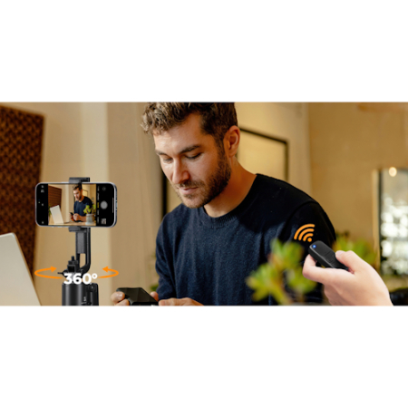 K&F Concept KF5558 X106 - mini statyw 2w1, selfie stick do smartfona (z modułem śledzenia twarzy i lampą LED) - przykład użycia