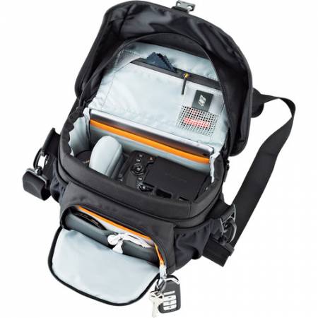 Lowepro Nova 160 AW II - torba fotograficzna naramienna