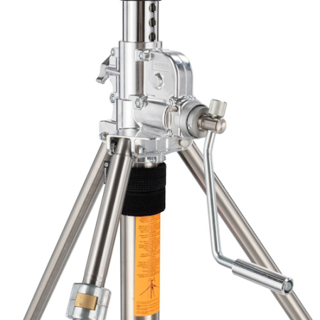 Manfrotto Avenger B6040X - statyw oświetleniowy Wind Up na kółkach (182-386cm, udźwig 80kg) - zbliżenie