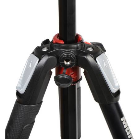 Manfrotto MK055XPRO3-3W - zestaw, statyw MT055XPRO3 + głowica MHXPRO-3W - zbliżenie