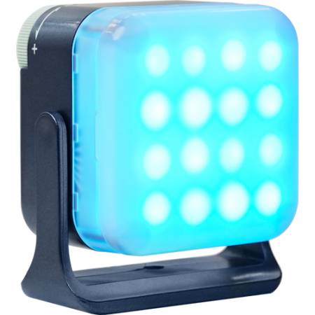 Nanlite Pico (Black) - mini lampa LED, kieszonkowa, RGBW, 2700-7500K, 36 000 kolorów - przykład użycia