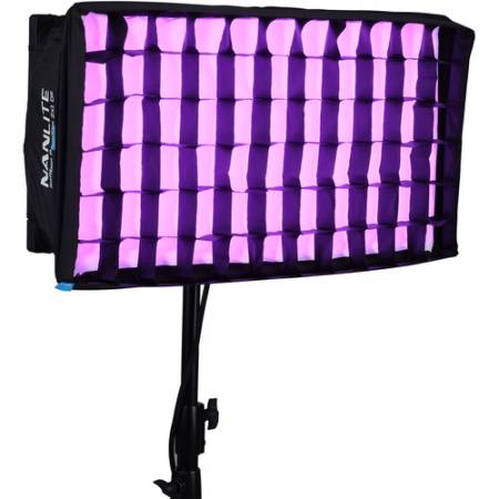 Nanlite PavoSlim 120C - panel LED, 2700-7500K RGBWW, 150W, CRI 96, DMX