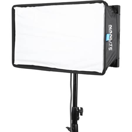 Nanlite PavoSlim 120C - panel LED, 2700-7500K RGBWW, 150W, CRI 96, DMX