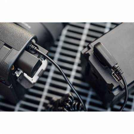 Newell NL2810 - adapter zasilania D-Tap do NP-FW50