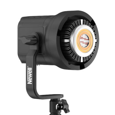 Newell Pravaha Max 135 - lampa LED, RGB, 2700-6500K, 105W_2