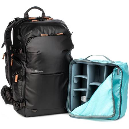 Shimoda Explore v2 30 Starter Kit + Medium Mirrorless Core Unit Black - zestaw, plecak fotograficzny z kratownicą