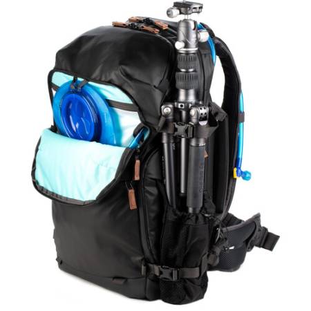 Shimoda Explore v2 30 Starter Kit + Medium Mirrorless Core Unit Black - zestaw, plecak fotograficzny z kratownicą