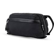 Wandrd Toiletry Bag Medium - średnia kosmetyczka, torba 2L (czarna)
