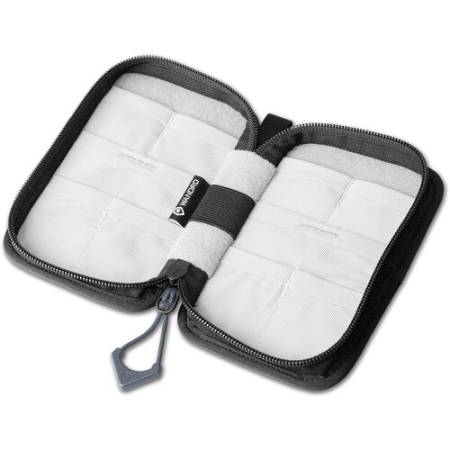 Wandrd Memory Card Case - etui na karty pamięci (8x slot SD, 2x slot SSD, niebieskie) - środek