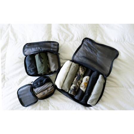 Wandrd Packing Cube Bundle - zestaw 3 wkładów do plecaka - przykład użycia