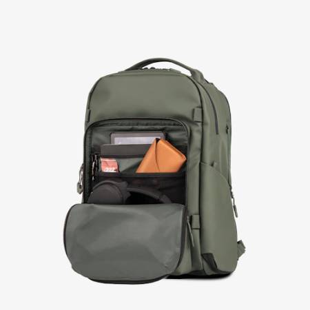 Wandrd Prvke 21 Pocket - plecak fotograficzny typu Pocket, 21L, zielony - przykład użycia