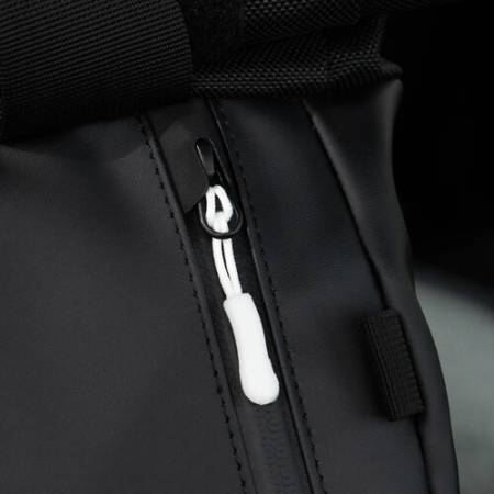 Wandrd Zipper Pullers - uchwyty / przywieszki do zamków błyskawicznych, 12 sztuk (białe) - przykład użycia