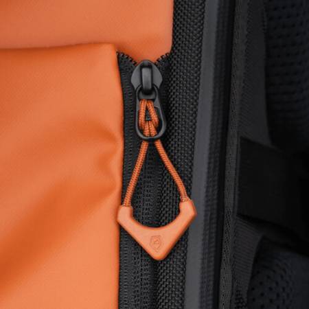 Wandrd Zipper Pullers - uchwyty / przywieszki do zamków błyskawicznych, 12 sztuk (pomarańczowe) - przykład użycia