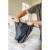 Wandrd Shoe Pouch - worek, pokrowiec na buty - przykład użycia