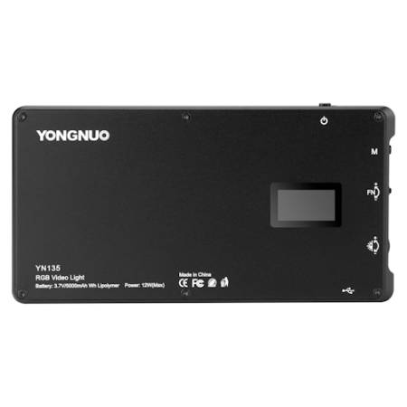 Yongnuo YN135 - panel LED, 3200-5600 K