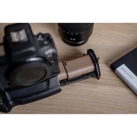 Newell BG-R10 - battery grip do aparatów Canon, NL3459 - przykład użycia